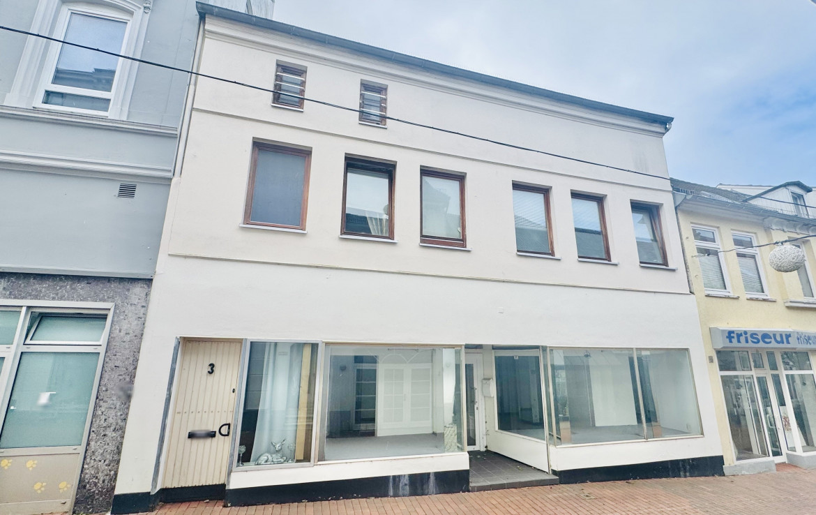 Altbau Ladenstraße