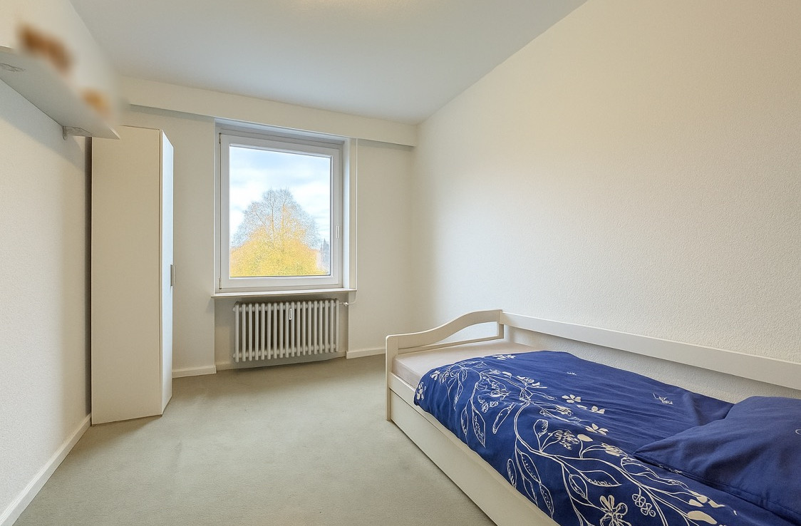 Altbau: Whg. 1/ DG: Zimmer 2