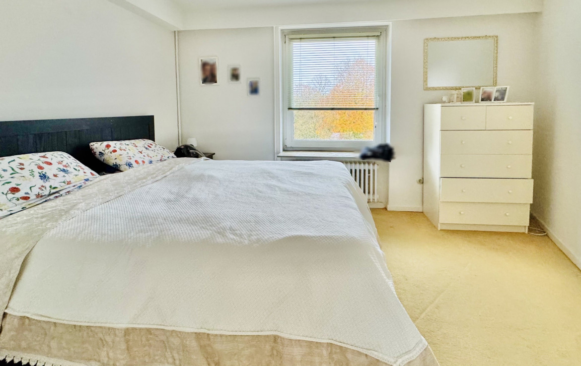 Altbau: Whg. 1/ DG: Zimmer 1