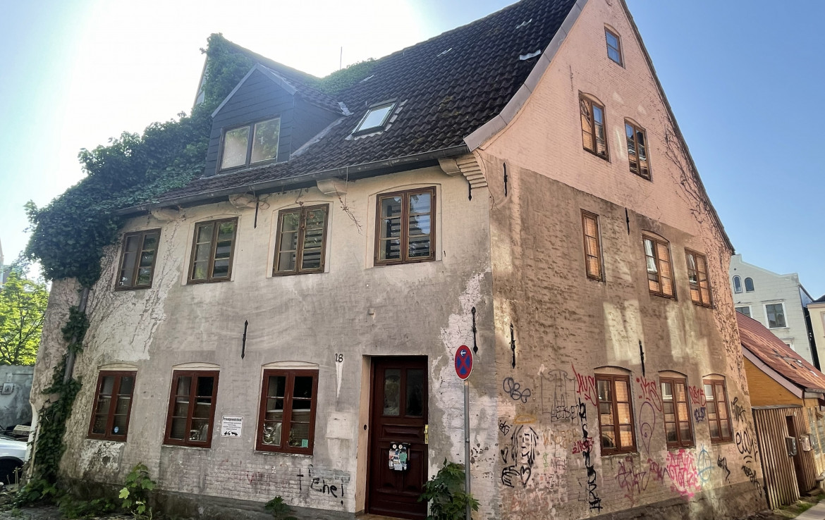 Vorderansicht Johannsikirchhof 18