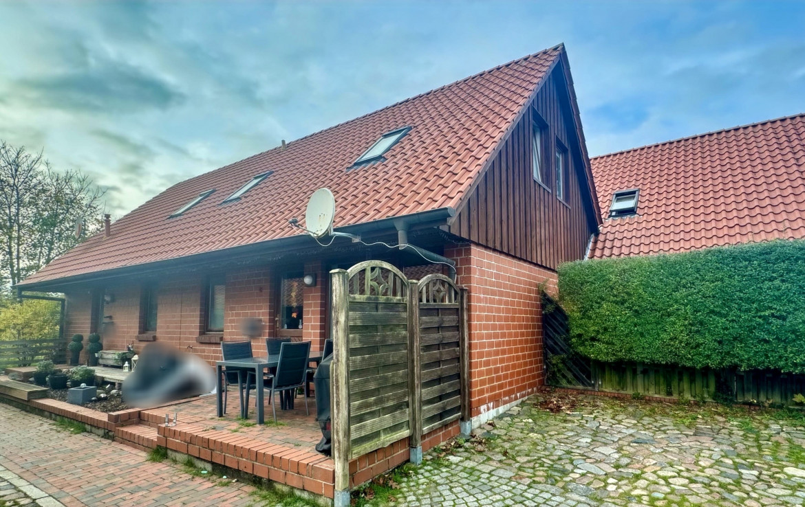 Außenansicht Eingang Nachbarn