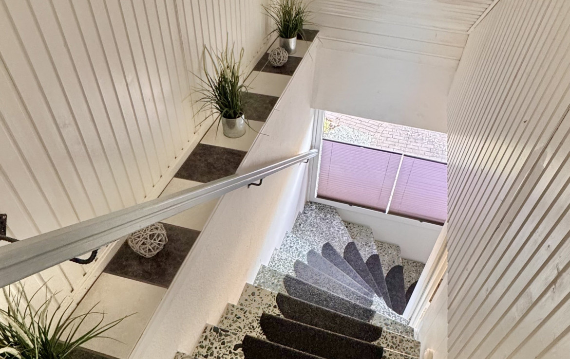 Treppe zum DG