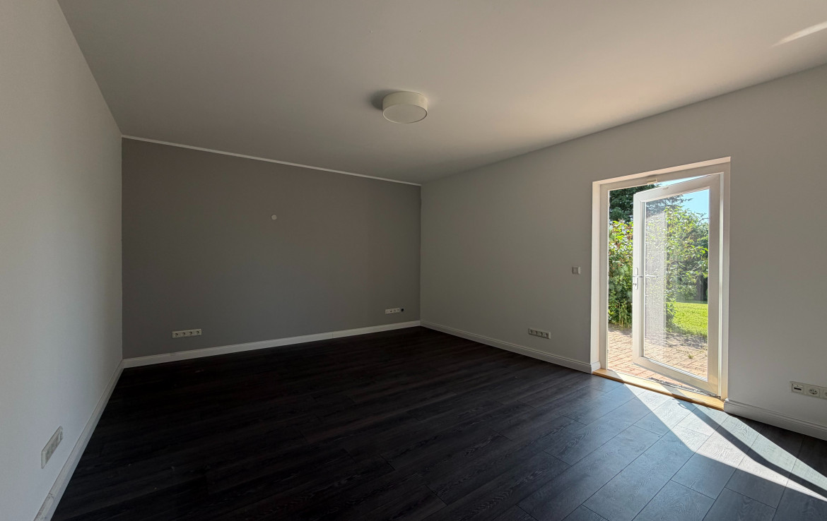 Zimmer III EG