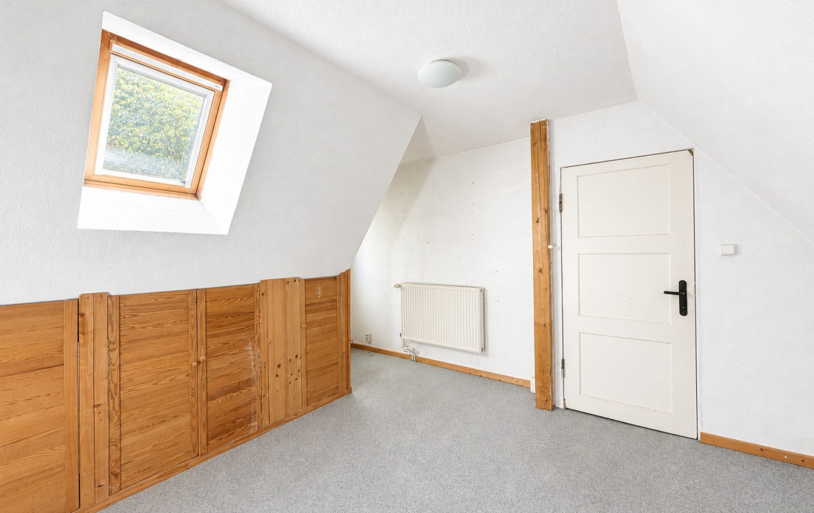 Schlafzimmer groß Bild III